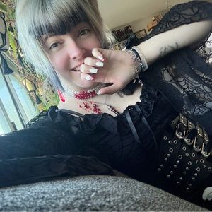 Meet your Posher, Erica